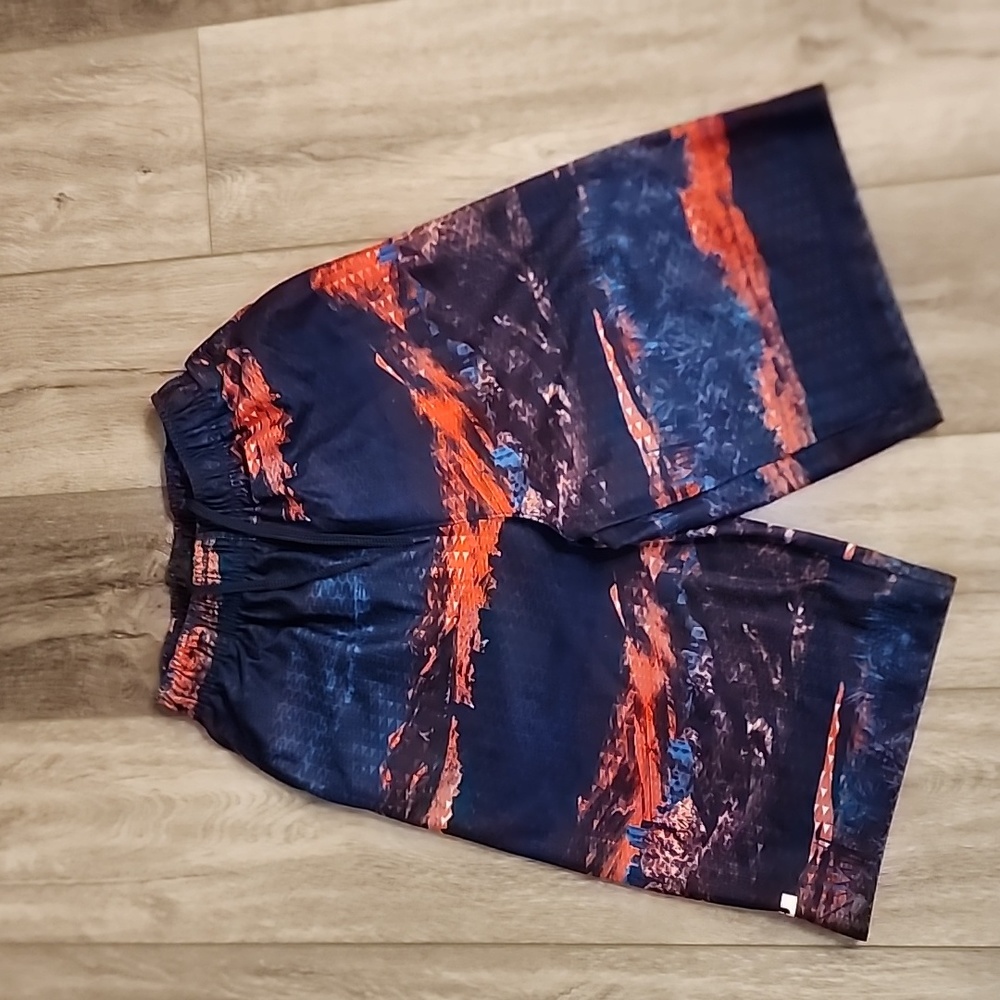 Boys L Nike LeBron James Shorts